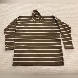 Women’s Splendid sweater
